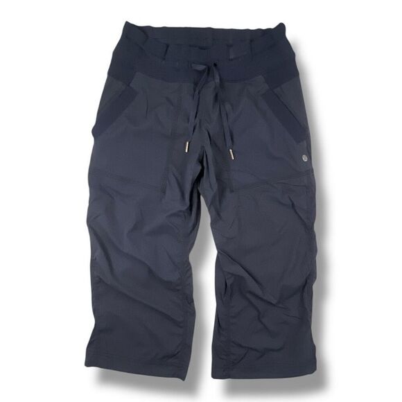 Lululemon Studio Capri Athletic Cropped Pants Navy Blue Size 6 - Picture 3 of 8